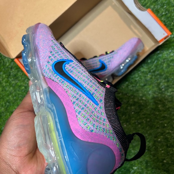 Nike Air Vapormax 2021 Flyknit Pink Blast Photo Blue DX3… - Picture 6 of 6